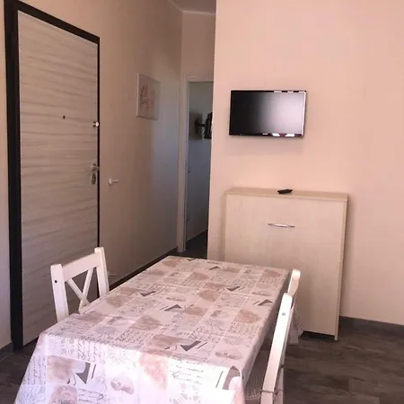 Rosa Apartment *