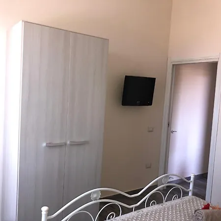 Rosa Apartment