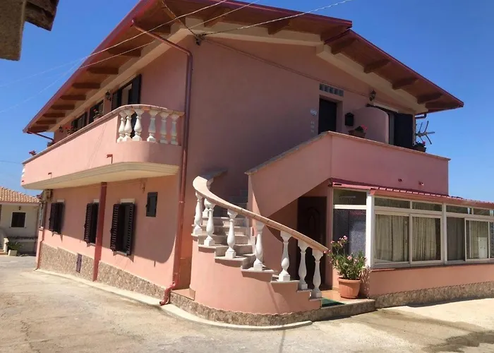 Rosa Apartamento Tropea